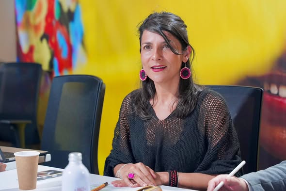 la ministra irene velez detalla por que colombia dara fin a la exploracion petrolera en la amazonia 581450982 1282634370569522 7067023658263247142 n