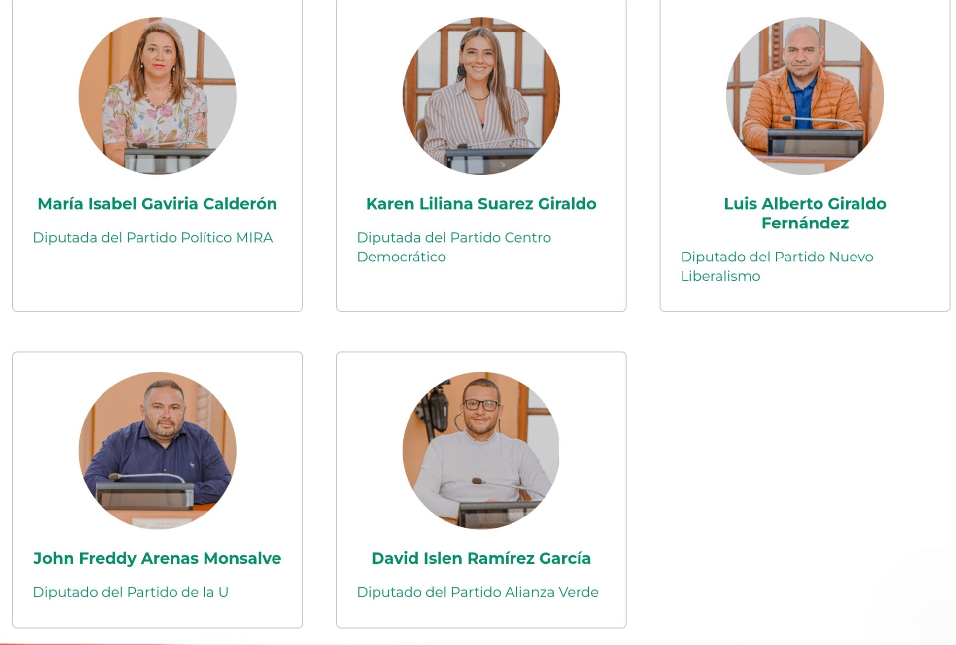 los noto muy callados con mi denuncia de aerocafe influyo la visita de petro en su silencio 1000030026 e1764099007891