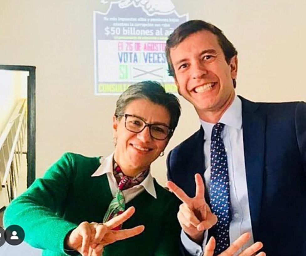 los oscuros antecedentes del unico consorcio que se presento a aerocafe ojo que son 634 mil millones 1001012768