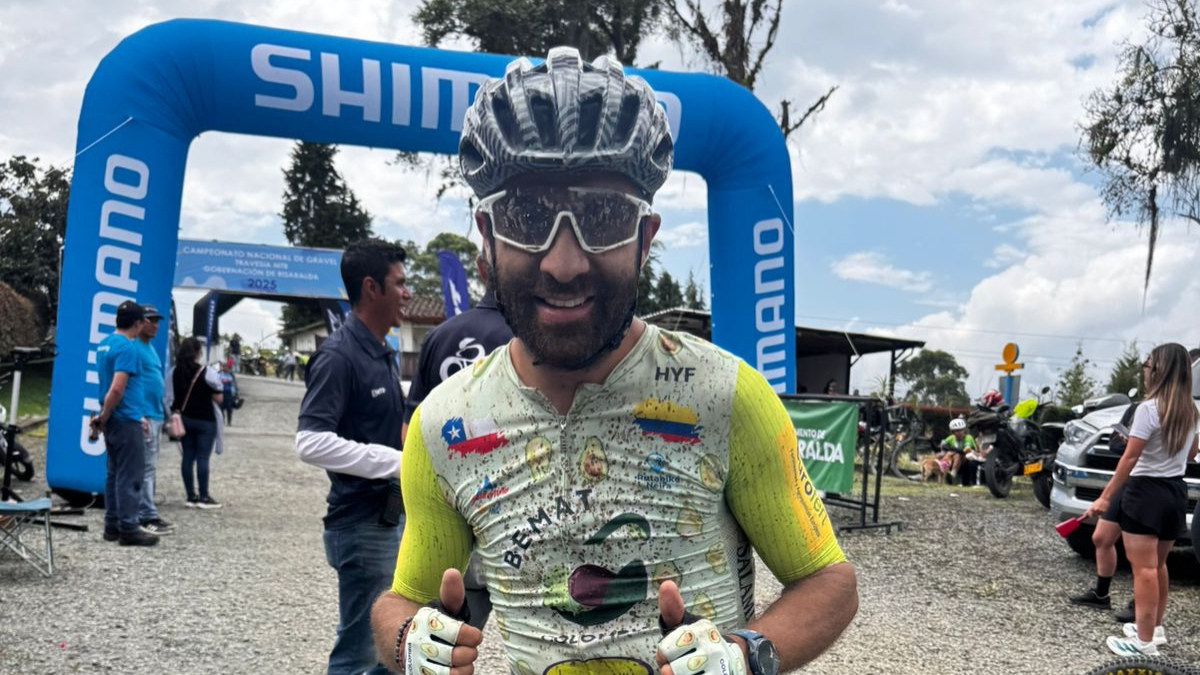 Más de 300 corredores de todo el país, se dieron cita en el primer Campeonato Nacional de Gravel, apoyado por la Gobernación de Risaralda 1 mas de 300 corredores de todo el pais se dieron cita en el primer campeonato nacional de gravel apoyado por la gobernacion de risaralda copia de web 2025 11 20t173600.647