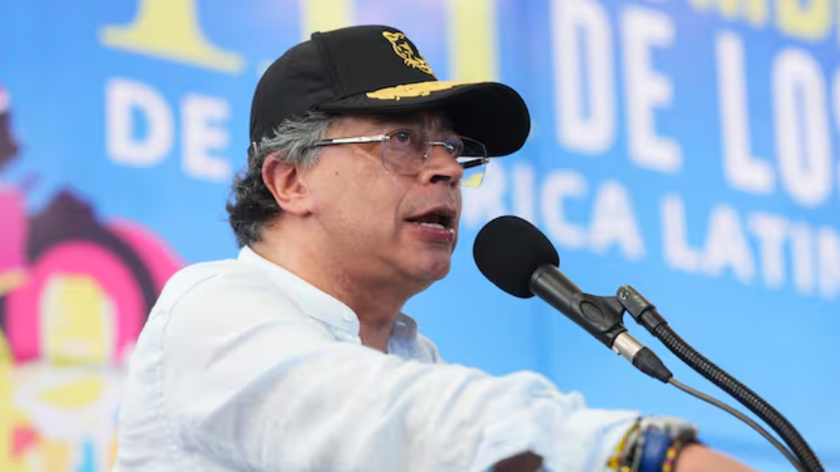 petro ordena suspender la colaboracion de inteligencia con estados unidos tras ataques a narcolanchas y pide reunion con agencias norteamericanas web 2025 11 12t135124.381