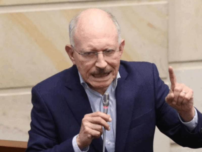 Senador Temístocles Ortega denuncia atentado en su contra en zona rural del Cauca