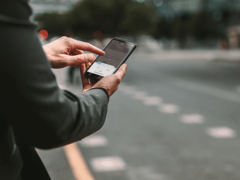 Te Protejo Colombia contribuye al retiro de App usada para el grooming infantil 