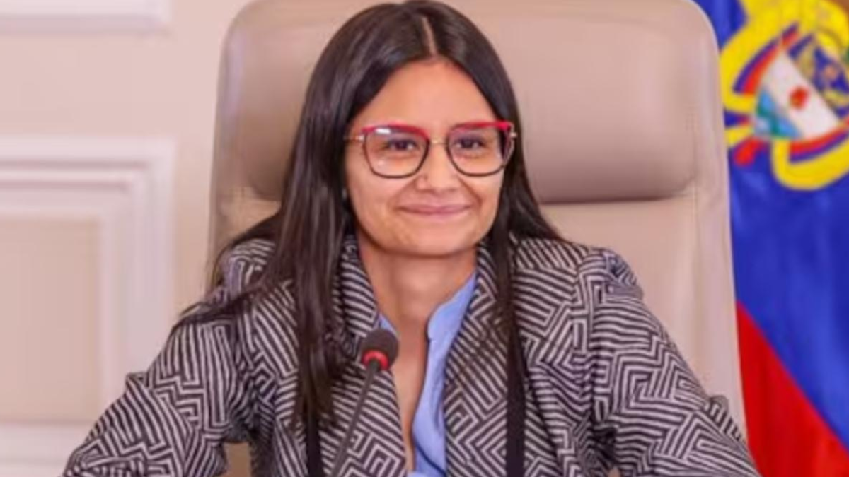 angie rodriguez denuncia que cinco hombres ingresaron a su casa familiar y se robaron documentos web 73