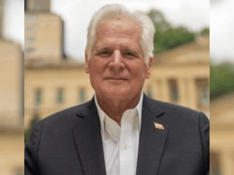 Centro Democrático retira a Miguel Uribe Londoño del grupo de precandidatos presidenciales