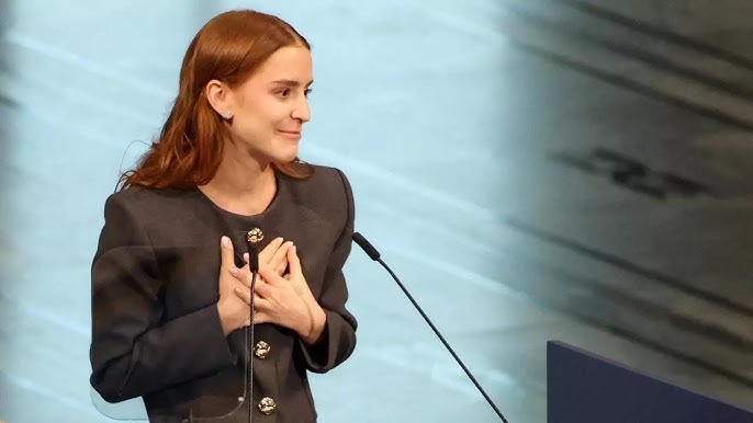 Hija de María Corina Machado recibe el Nobel de la Paz en Oslo mientras la opositora permanece en la clandestinidad 1 hija de maria corina machado recibe el nobel de la paz en oslo mientras la opositora permanece en la clandestinidad hq720