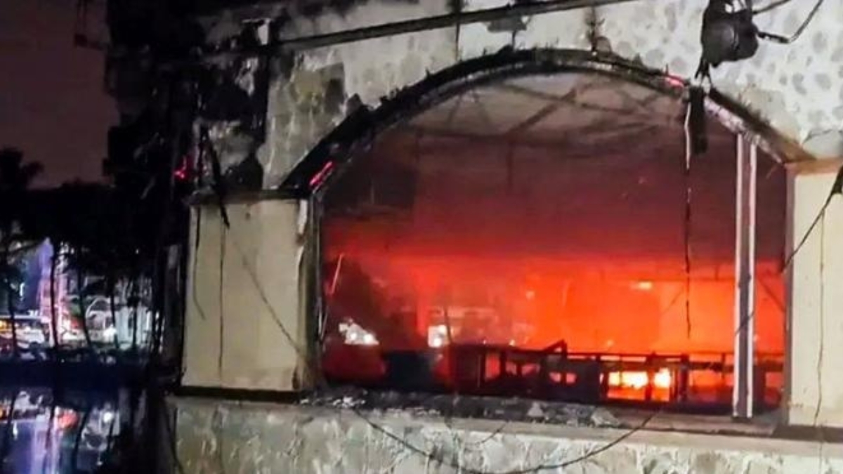 Noche de terror en Goa: Un club arde en llamas y autoridades investigan fallas 1 incendio en club nocturno de goa deja al menos 25 muertos investigan fallas en seguridad incendiogoa webee
