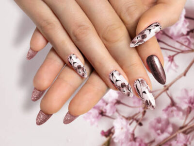 Invima confirma la prohibición de dos sustancias en esmaltes semipermanentes usados en Colombia