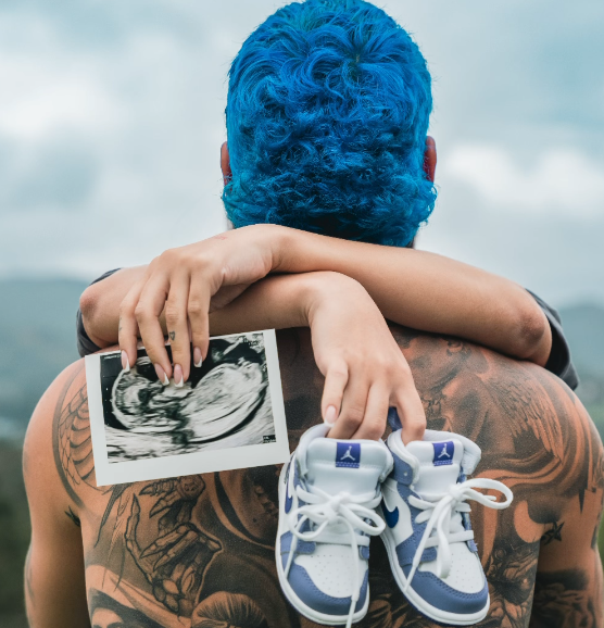 blessd y manuela qm esperan su primer hijo tras meses de rumores blessd