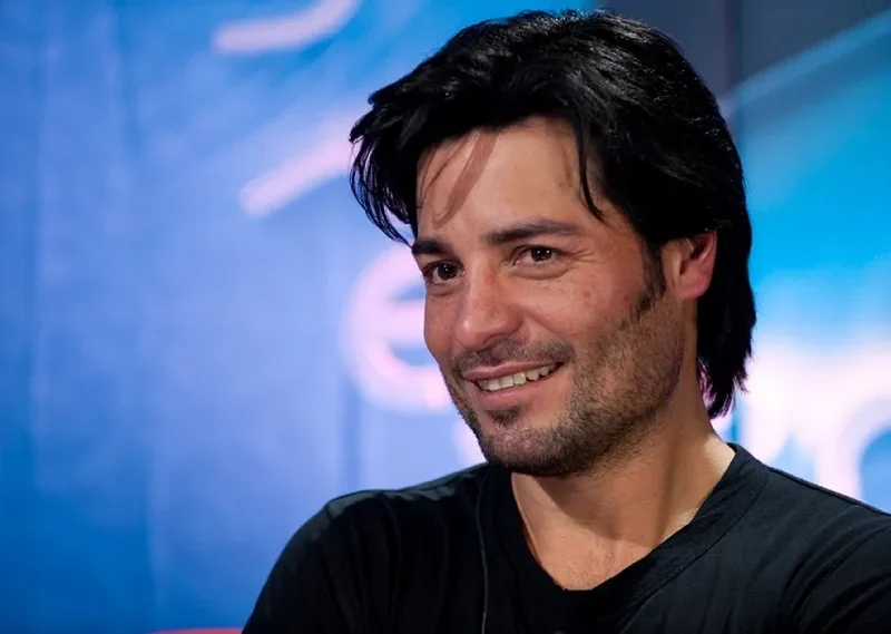 el gesto solidario de chayanne que desato una ola de mensajes de admiracion chayanne inicia mexico su primera gira cuatro anos