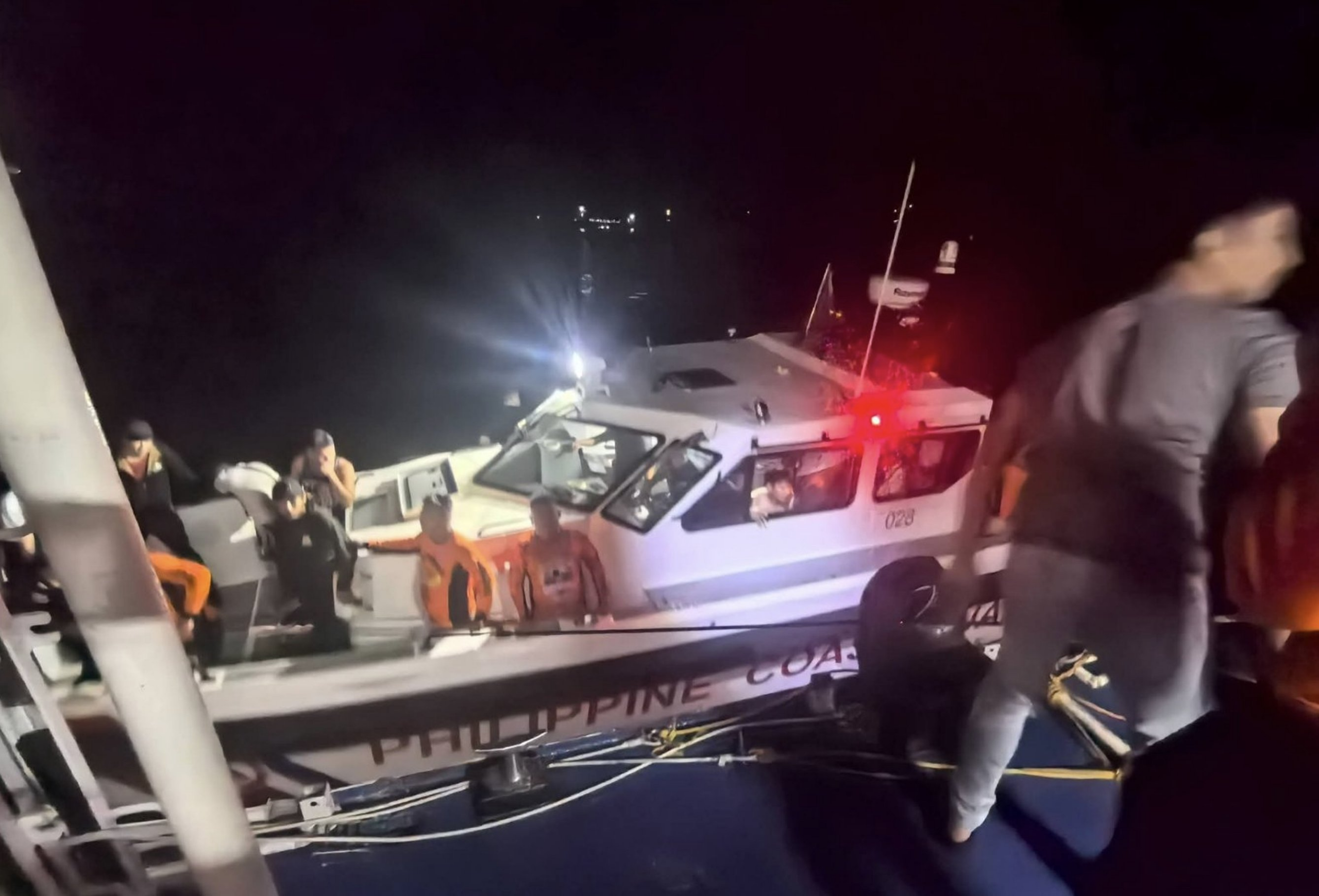 Ferry con 350 personas a bordo naufragó al sur de Filipinas 3 ferry con 350 personas a bordo naufrago al sur de filipinas image scaled