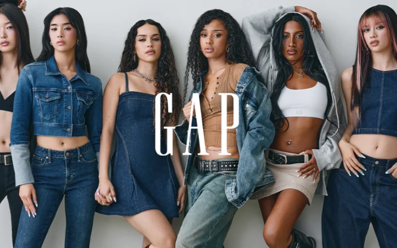 gap impulsa su relanzamiento con una nueva division que une marcas y cultura pop gapbetterindenim
