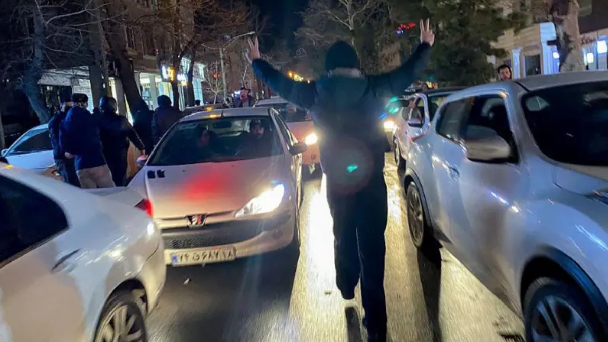 protestas se expanden en iran mientras crece el pulso entre la calle y el poder protestas en iran