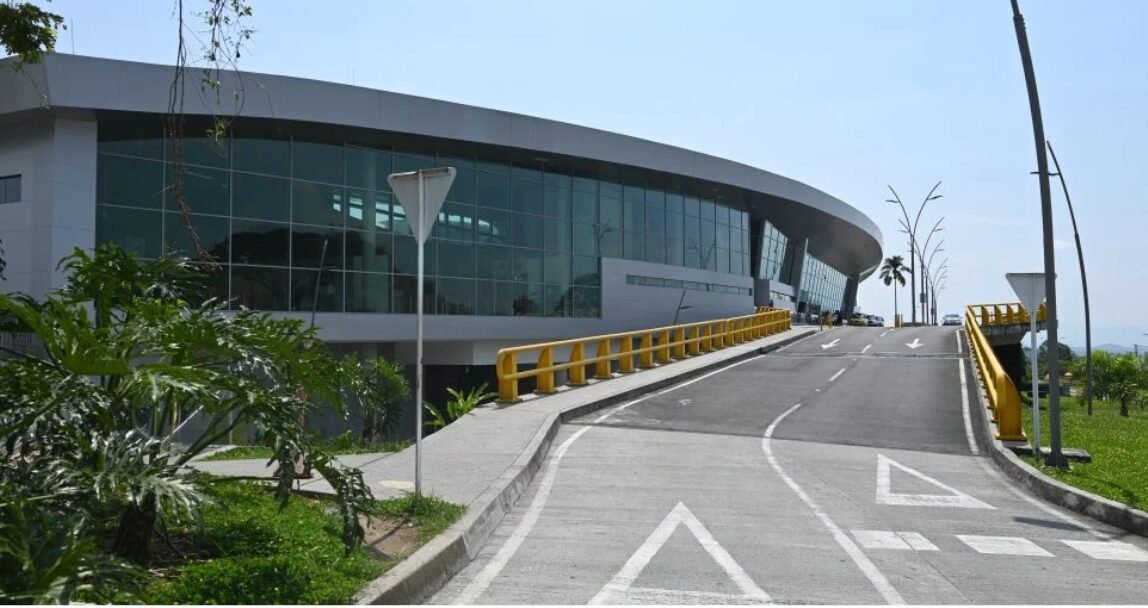 Aeropuerto Matecaña anuncia cierre programado para trabajos en la pista