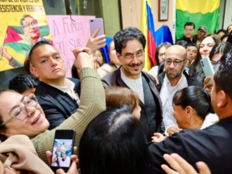 Iván Cepeda no podrá participar en la consulta del 8 de marzo por decisión del CNE