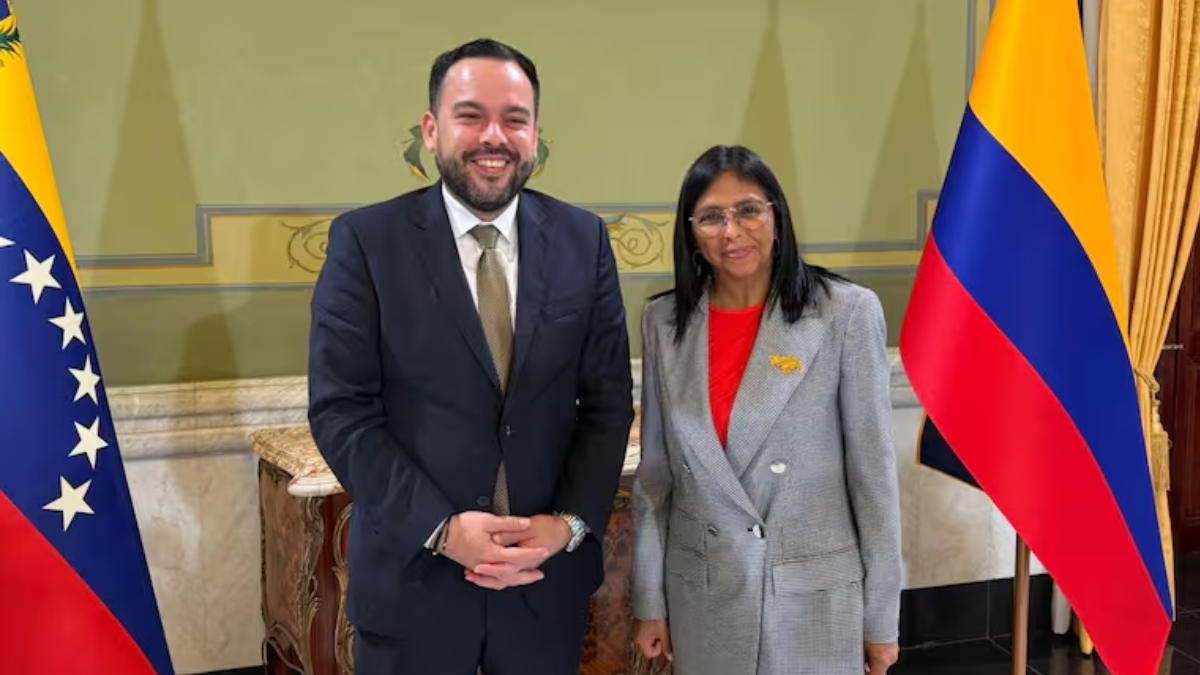 Reunión en Miraflores fortalece cooperación energética entre Colombia y Venezuela 1 reunion en miraflores fortalece cooperacion energetica entre colombia y venezuela reunion energetica col ven web