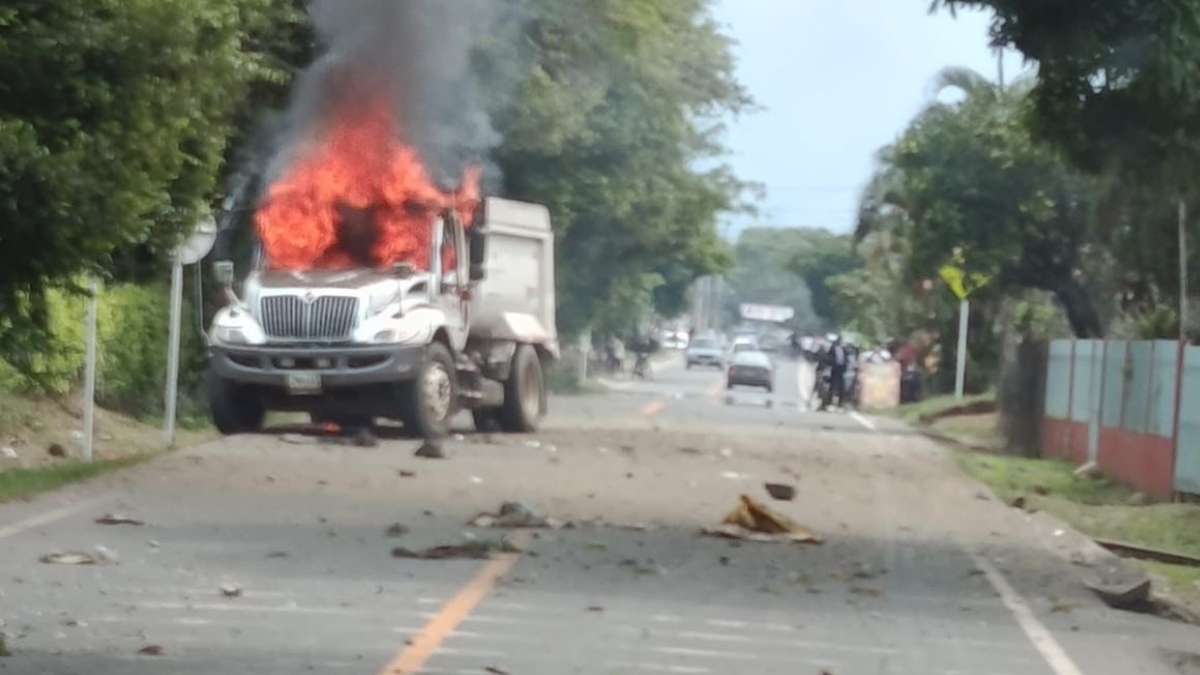 Volqueta cargada con explosivos fue activada en Caloto, Cauca 1 volqueta cargada con explosivos fue activada en caloto cauca volqueta