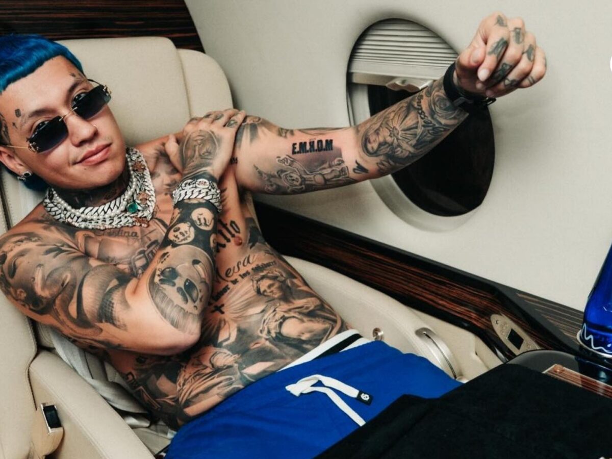 Blessd rompe el silencio en stream de Westcol y aclara escándalo de chats filtrados