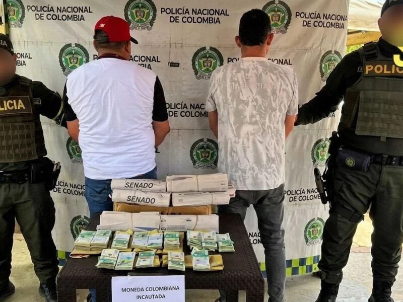 Dejan en libertad a escolta de la UNP capturado con $145 millones y propaganda electoral en La Guajira