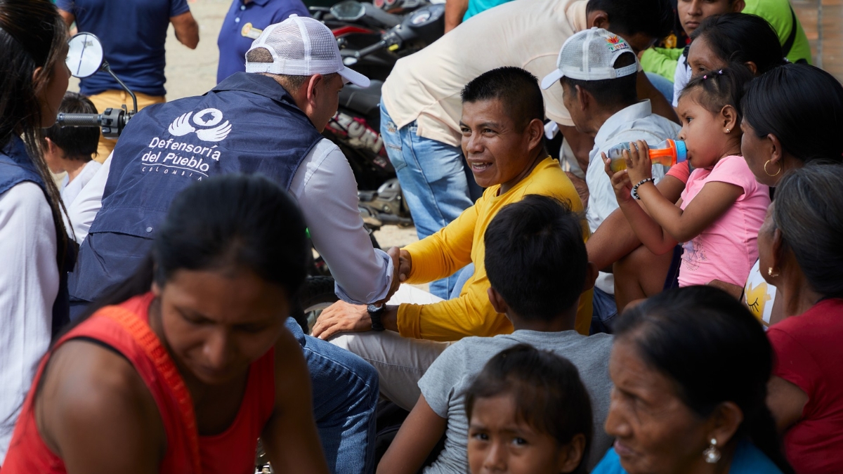 Defensoría alerta riesgo extremo para pueblos indígenas en Guainía por disputa entre ELN y disidencias 1 defensoria del pueblo emite alerta temprana de inminencia para proteger a pueblos indigenas en guainia guainia defensoria pueblos indigenas web