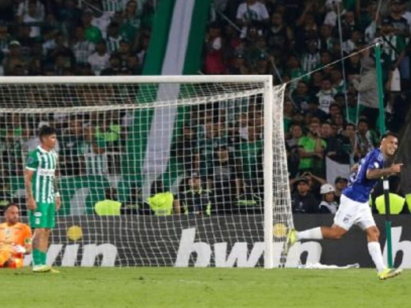 Gol de Contreras desde media cancha para Millonarios contra Nacional