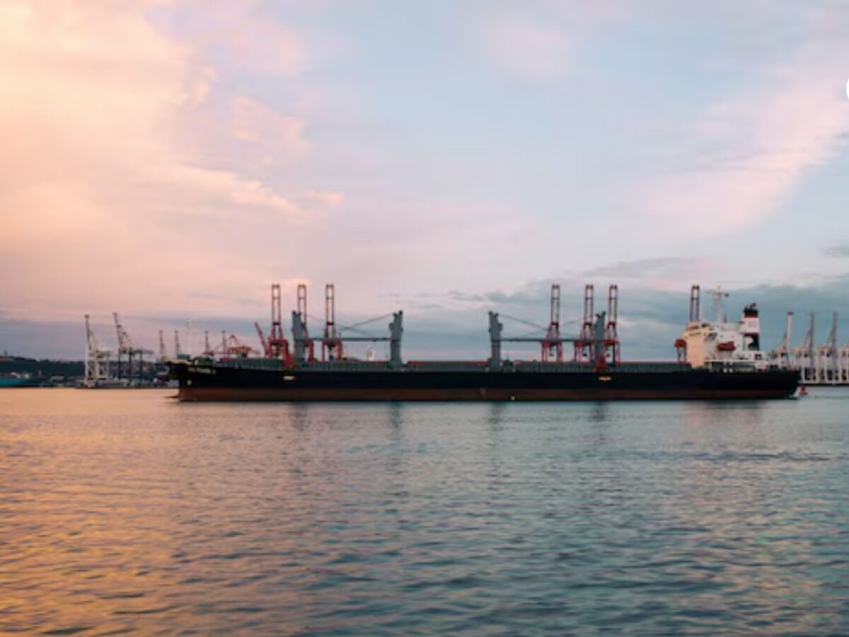 Petrolero ruso llega a Cuba con 100.000 toneladas de crudo en plena crisis energética