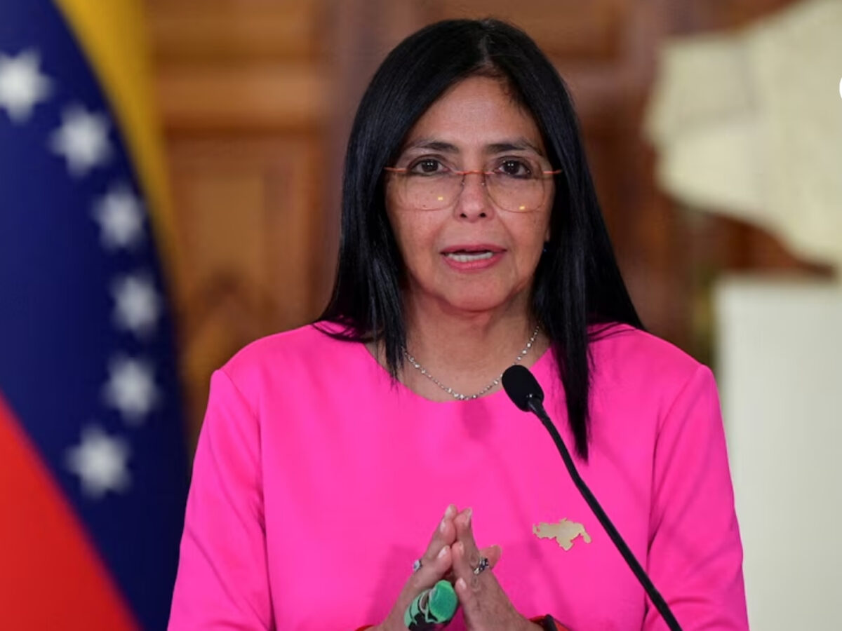 EE. UU. retira a Delcy Rodríguez de la Lista Clinton y levanta sanciones