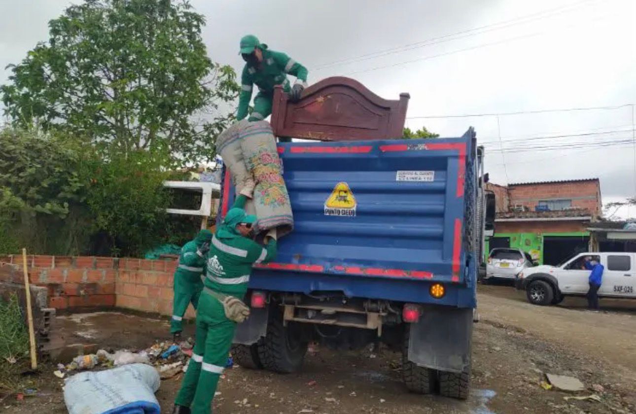 el alcalde de pereira nos escucho y va a liquidar el contrato con atesa por incumplido whatsapp image 2026 04 09 at 17.10.38 1