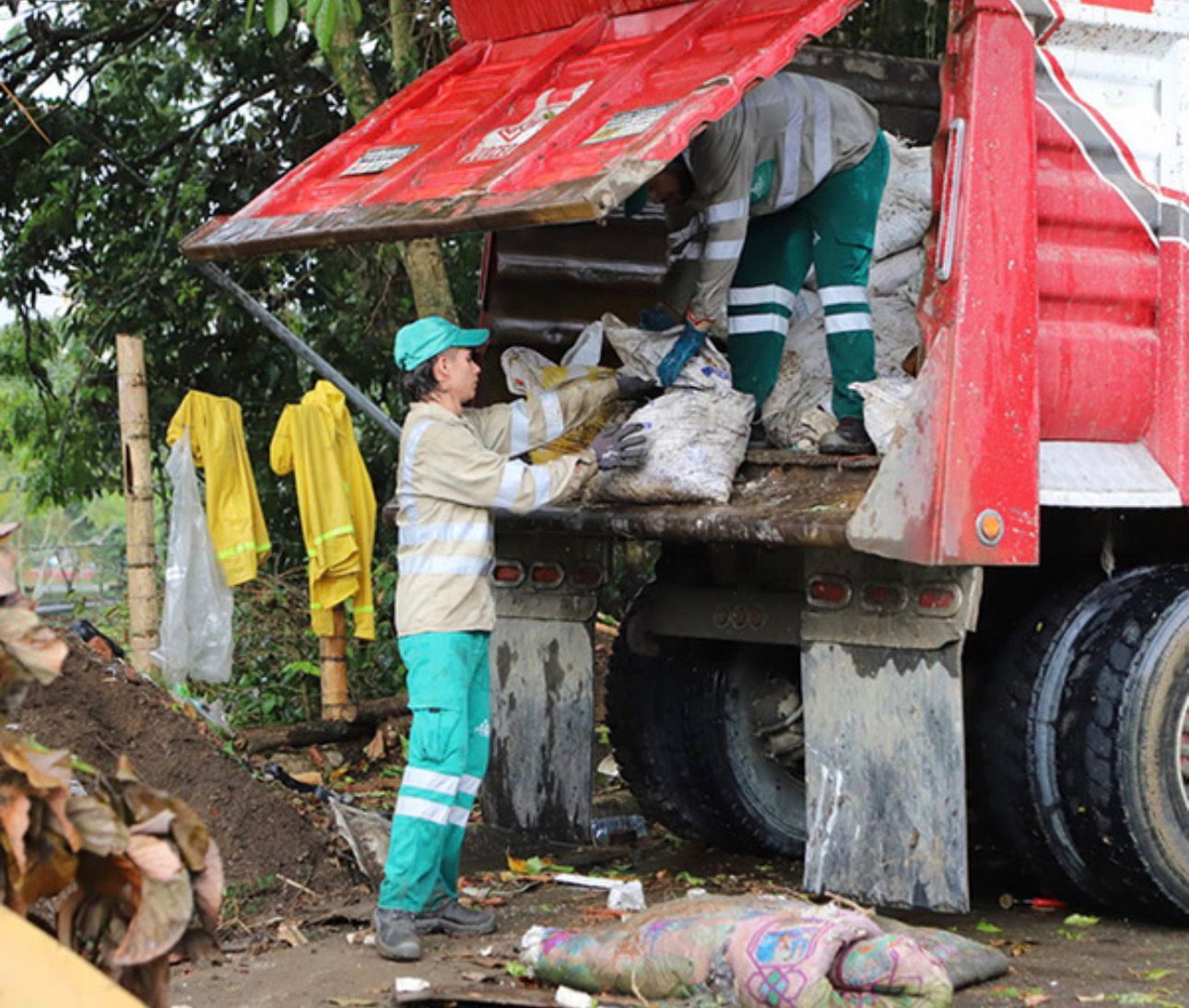 el alcalde de pereira nos escucho y va a liquidar el contrato con atesa por incumplido whatsapp image 2026 04 09 at 17.10.38 4