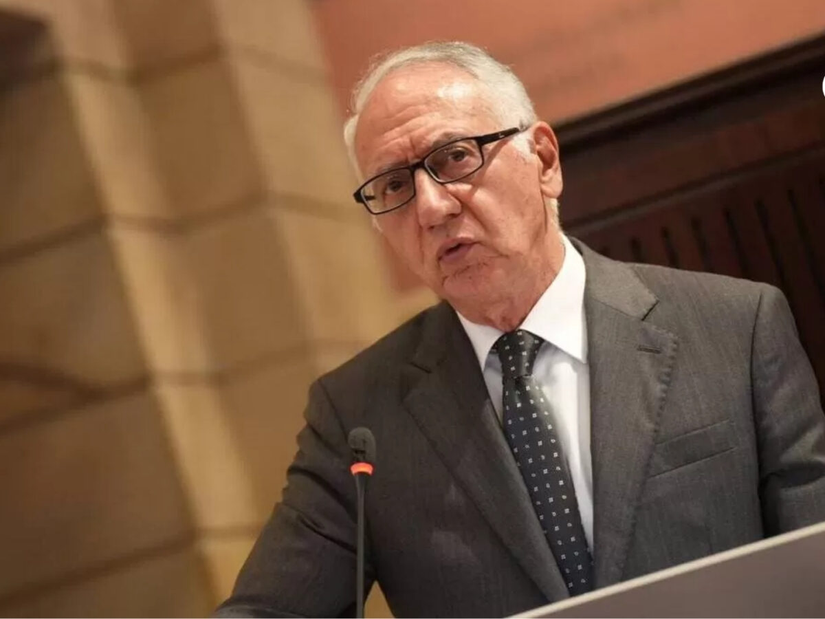 El ministro de Salud expone crisis por irregularidades en el sistema de salud