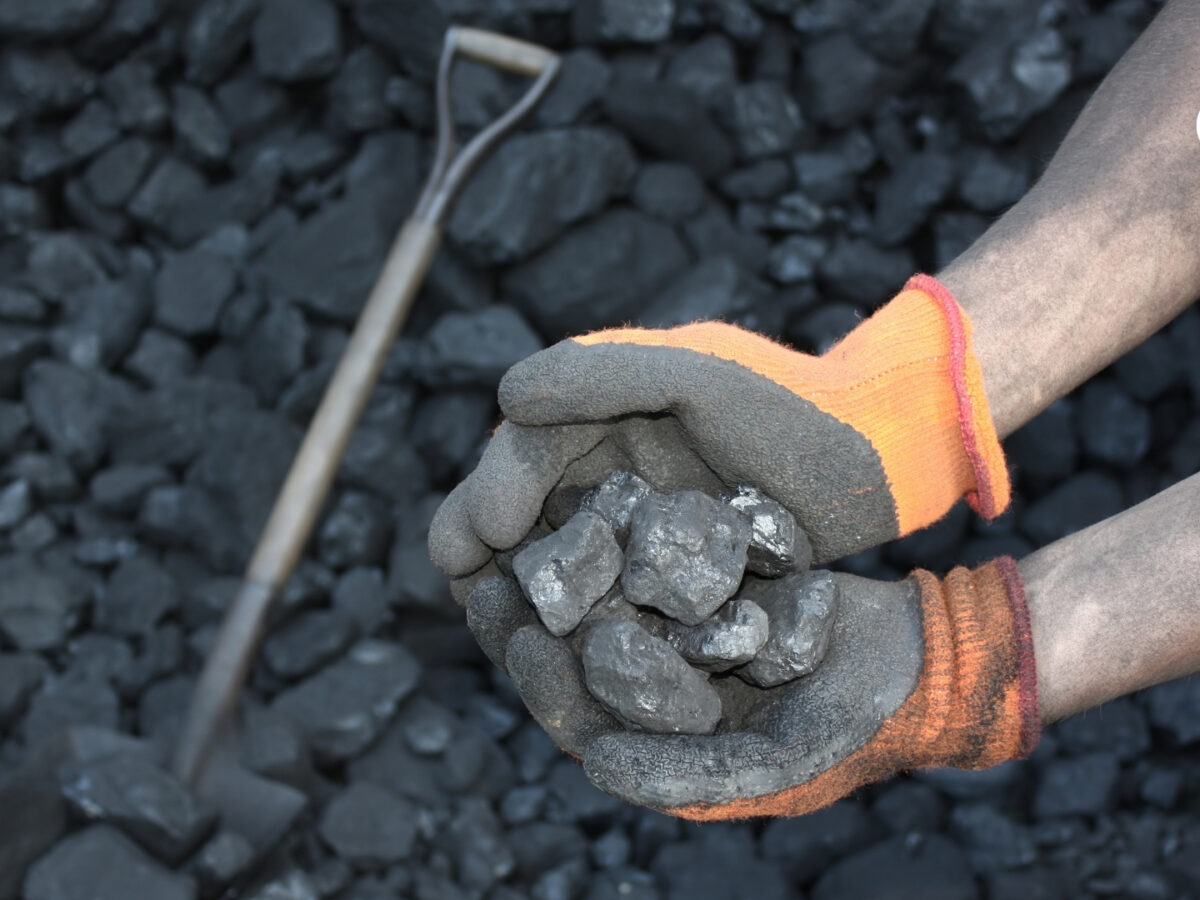 Eliminación del carbón térmico impactó PIB, inversión, exportaciones y regalías en 2024