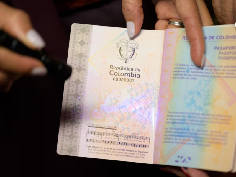 la imprenta nacional y el nuevo modelo de pasaportes bajo la lupa de la procuraduria pasaporte colombiano