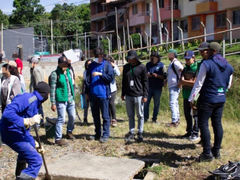 Medidas preventivas por vertimientos de aguas residuales en quebrada del municipio industrial