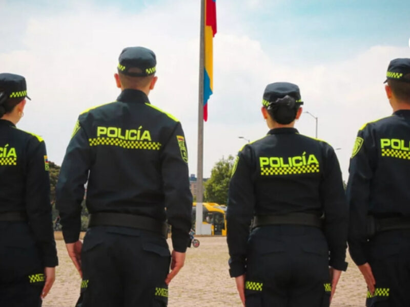 sancion de destitucion e inhabilidad por 11 anos a intendente de la policia en pereira por acosar sexualmente a subalternas policia nacional