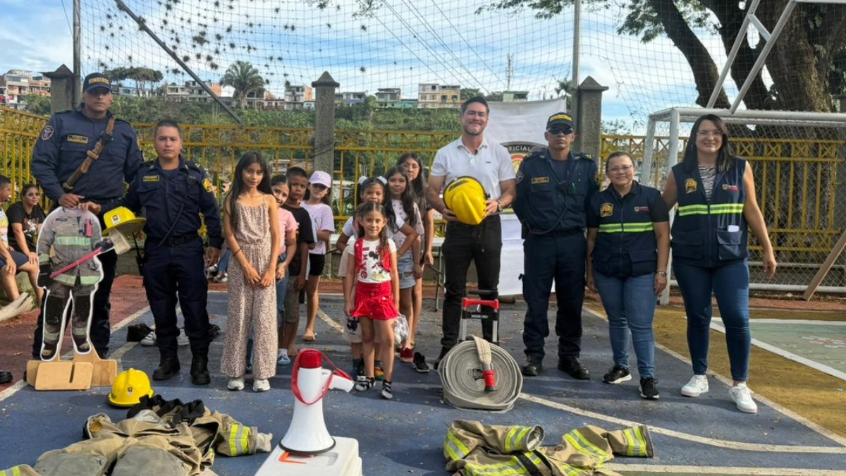 educacion bienestar animal y diversion se tomaron la alameda en un encuentro lleno de sonrisas y participacion comunitaria portadas clp web 55