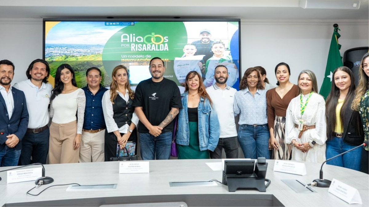 Gobernador puso en marcha ‘Aliados por Risaralda’, un modelo público – privado de ayuda social 1 gobernador puso en marcha aliados por risaralda un modelo publico privado de ayuda social portadas clp web 95