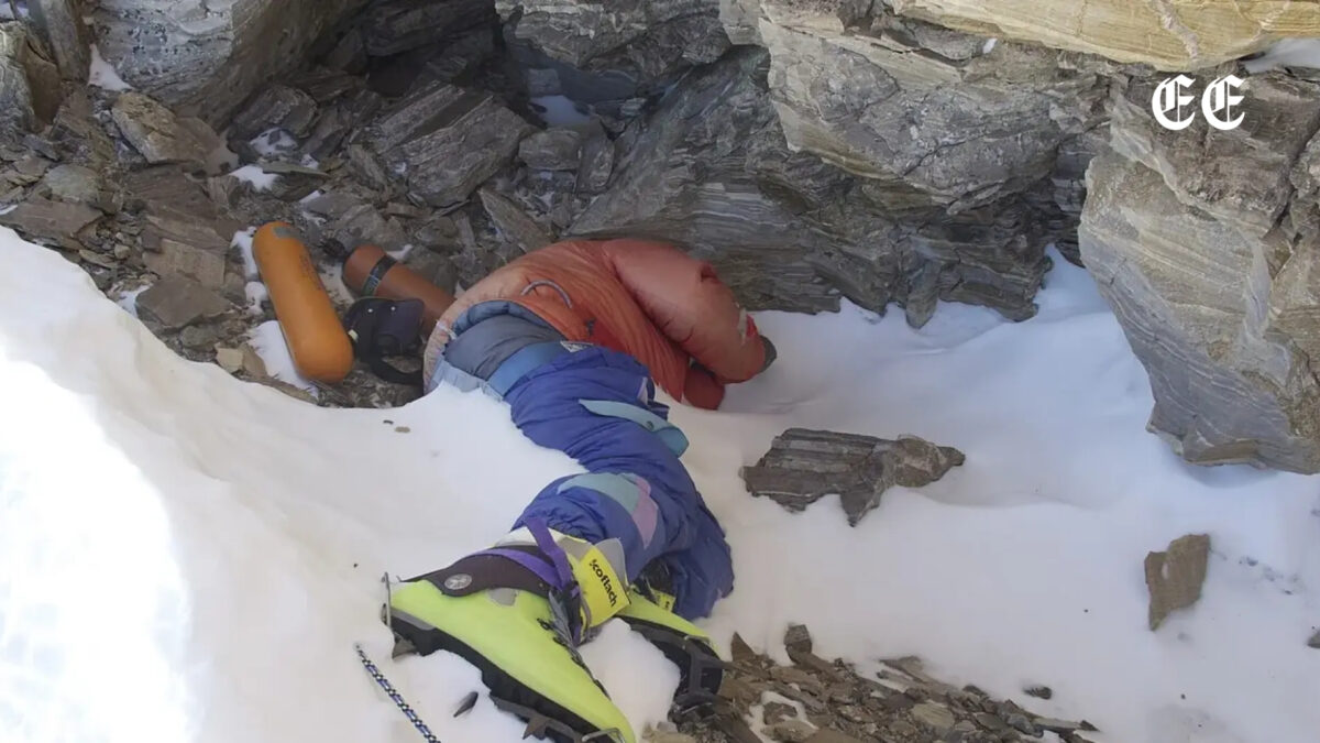 operacion everest para recuperar el cuerpo congelado de botas verdes tras tres decadas de misterio botas verdes 20minutos