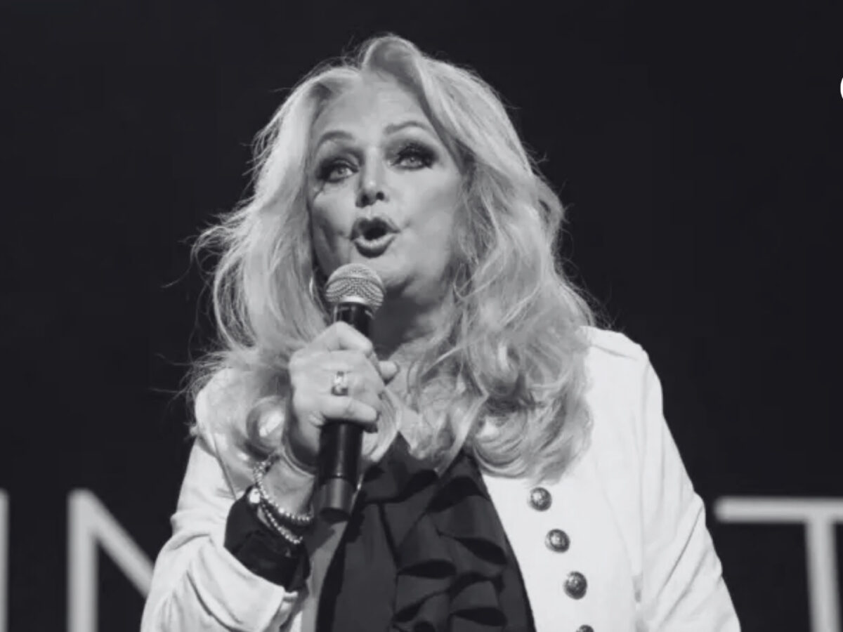 Adiós a Bonnie Tyler, cantante del éxito ‘Eclipse total del amor’