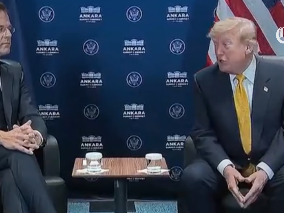Donald Trump ordena suspender todo el comercio con España al calificar al país como una causa perdida