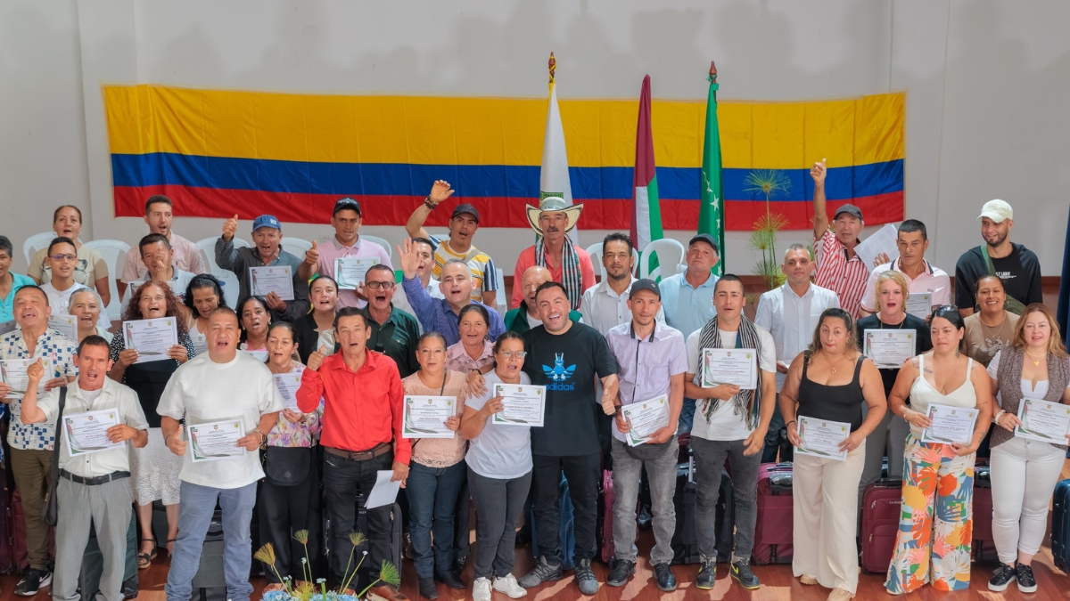 Más de 90 Juntas de Acción Comunal fueron posesionadas en Belén de Umbría y Mistrató 1 mas de 90 juntas de accion comunal fueron posesionadas en belen de umbria y mistrato portadas clp web 2026 07 18t151654.048