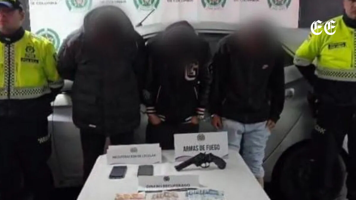 persecucion policial en bogota termina con la captura de tres hombres por robo a un restaurante capturados por robo en bogota policia metropolitana bogota