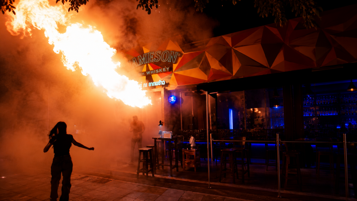tragedia en tailandia por un voraz incendio en un establecimiento nocturno de bangkok b39757bd 5aeb 42ab 9fb9 4952d9cef456