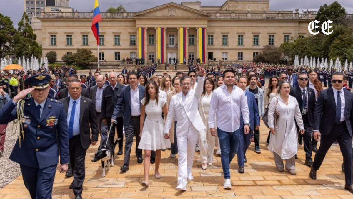 asi fue la salida de gustavo petro de la casa de narino y el fin de su mandato presidencial salida petro casa de narino