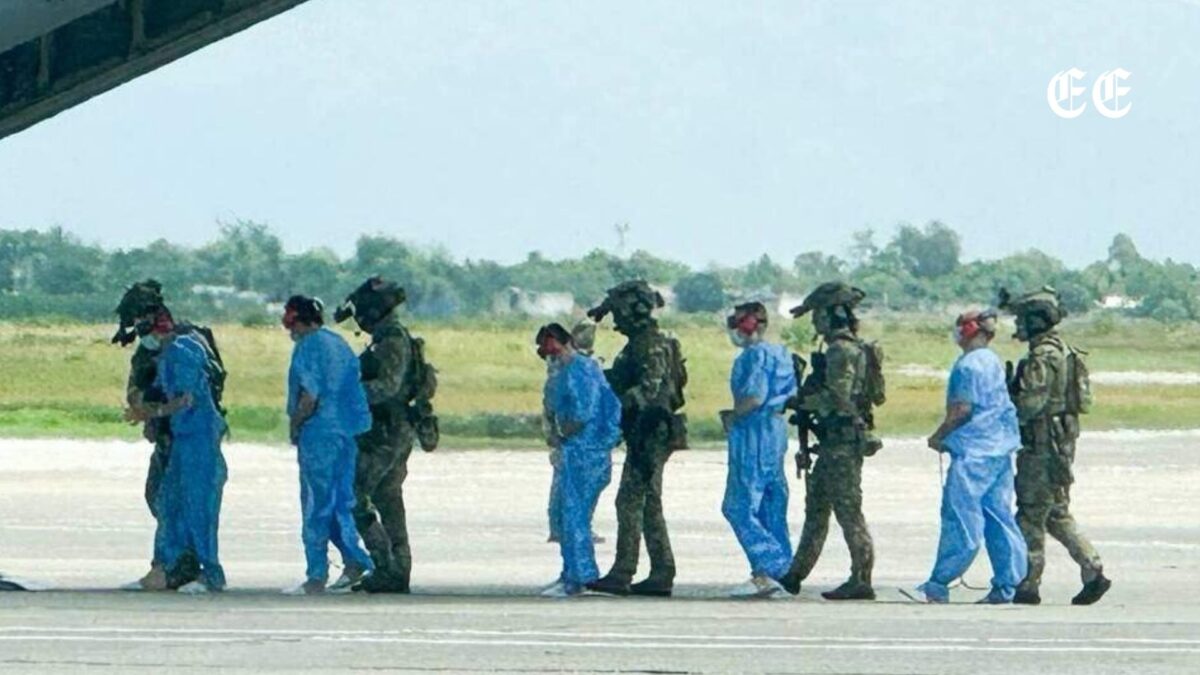 Extraditan a EE. UU. a 17 exmilitares colombianos vinculados al magnicidio de Jovenel Moïse en Haití 1 extraditan a ee uu a 17 exmilitares colombianos vinculados al magnicidio de jovenel moise en haiti colombianos extraditados de haiti a eu