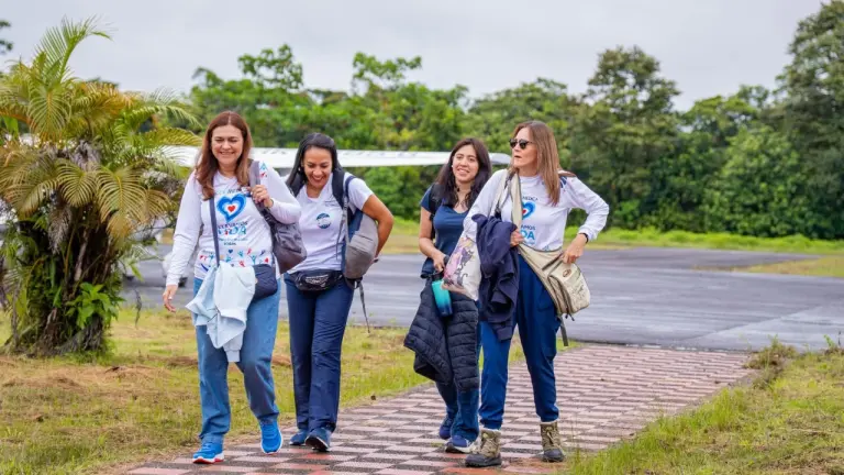 las autoridades hallaron sin vida a los 5 ocupantes de la aeronave cessna t206entre choco condoto y guaymaral descarga