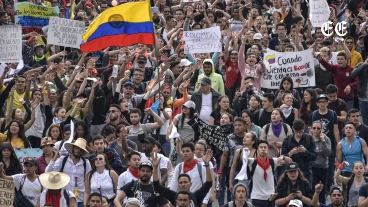 abelardo de la espriella expide el decreto 1525 de 2026 para nueva regulacion sobre protestas sociales manifestaciones en colombia getty images