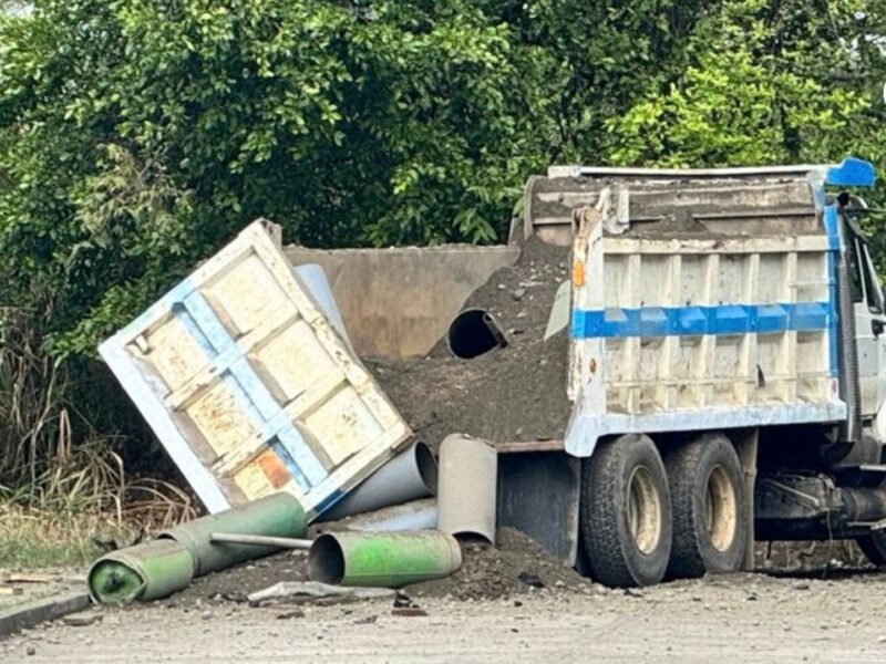 ataque con volqueta cargada de explosivos puso en riesgo a mas de 300 personas en miranda cauca miranda cauca redes sociales