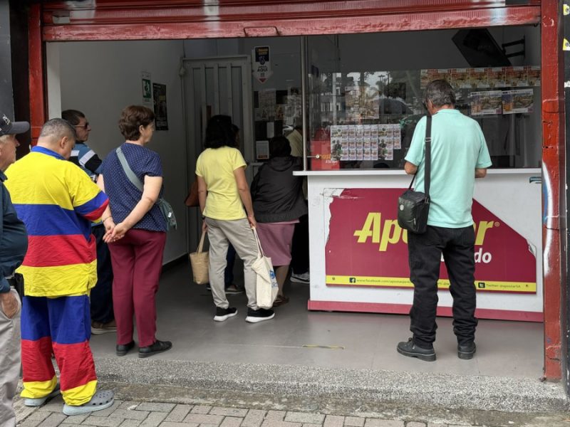 Gobierno Nacional alista giro de recursos para completar las ayudas económicas a damnificados del terremoto en Risaralda