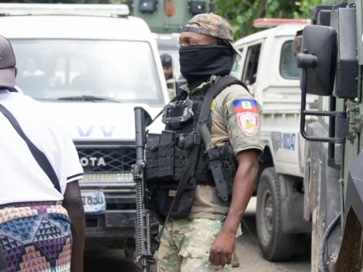 Bukele exige la liberación de cuatro militares salvadoreños secuestrados en Haití tras una violenta emboscada urbana