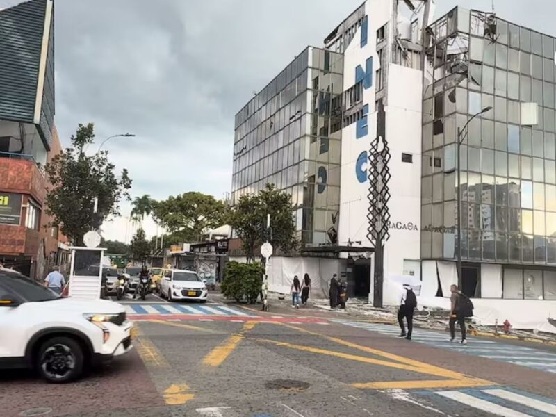 cierres viales en el centro de pereira tras el inicio de la demolicion del edificio ragaza pereira alcaldia de pereira
